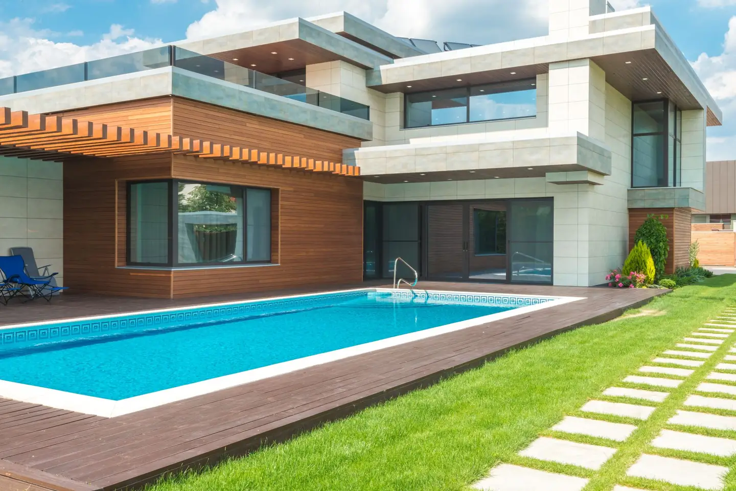 Swimming pool built in Crystal Creek, NSW